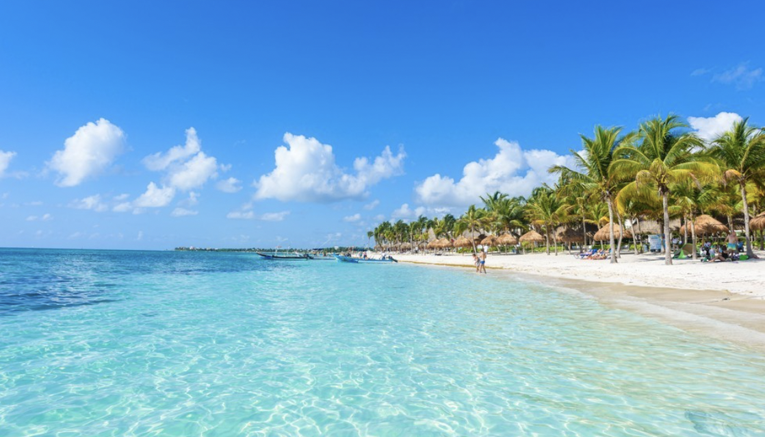 Riviera Maya Where natural beauty means culture investment .